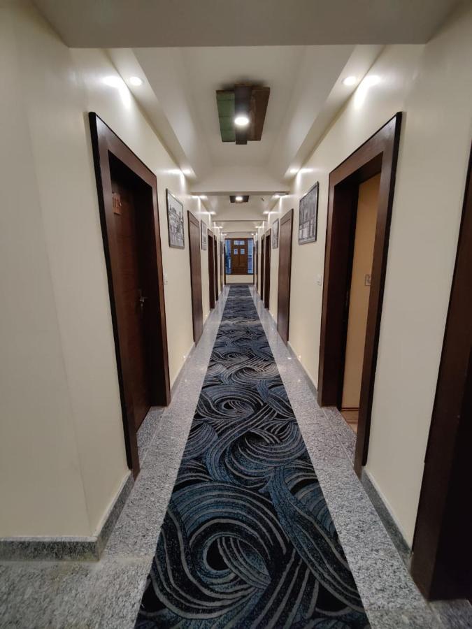 Hotel Green Rooms, Vintage Luxury Near Dal Lake Srīnagar Екстериор снимка