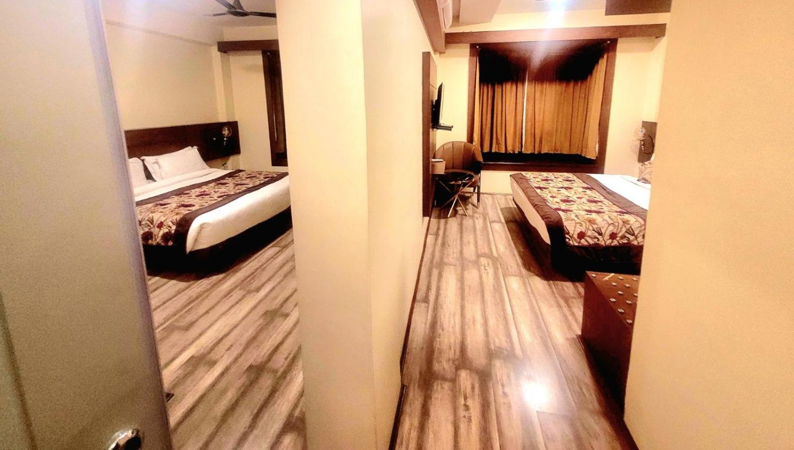 Hotel Green Rooms, Vintage Luxury Near Dal Lake Srīnagar Екстериор снимка