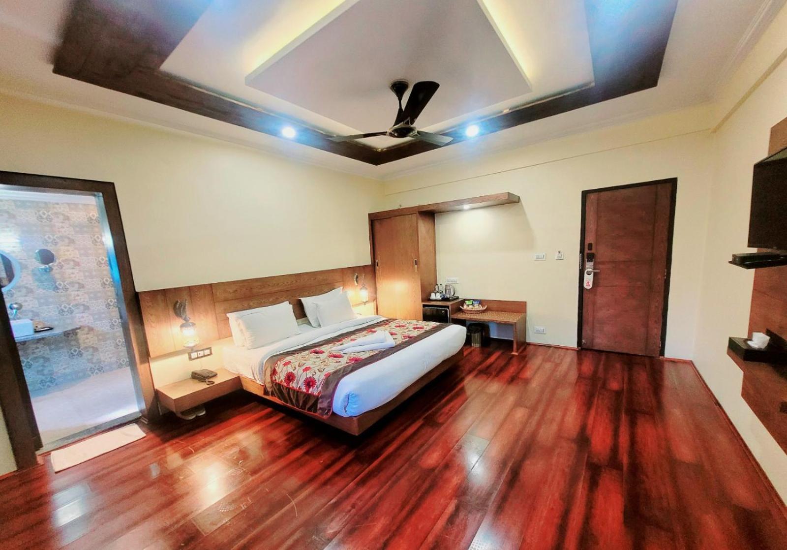Hotel Green Rooms, Vintage Luxury Near Dal Lake Srīnagar Екстериор снимка